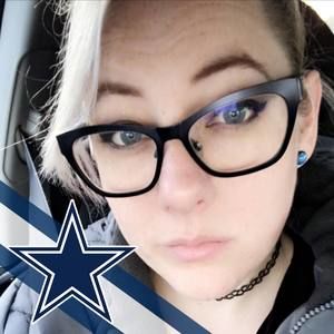 Meet your Posher, Courtney